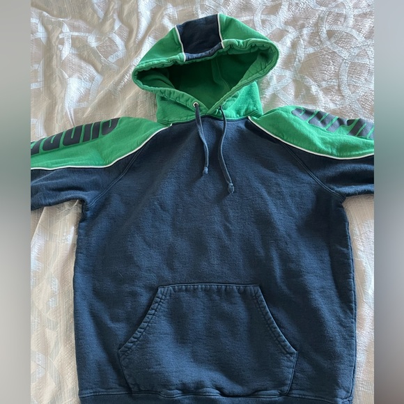 Supreme hoodie - Picture 2 of 7